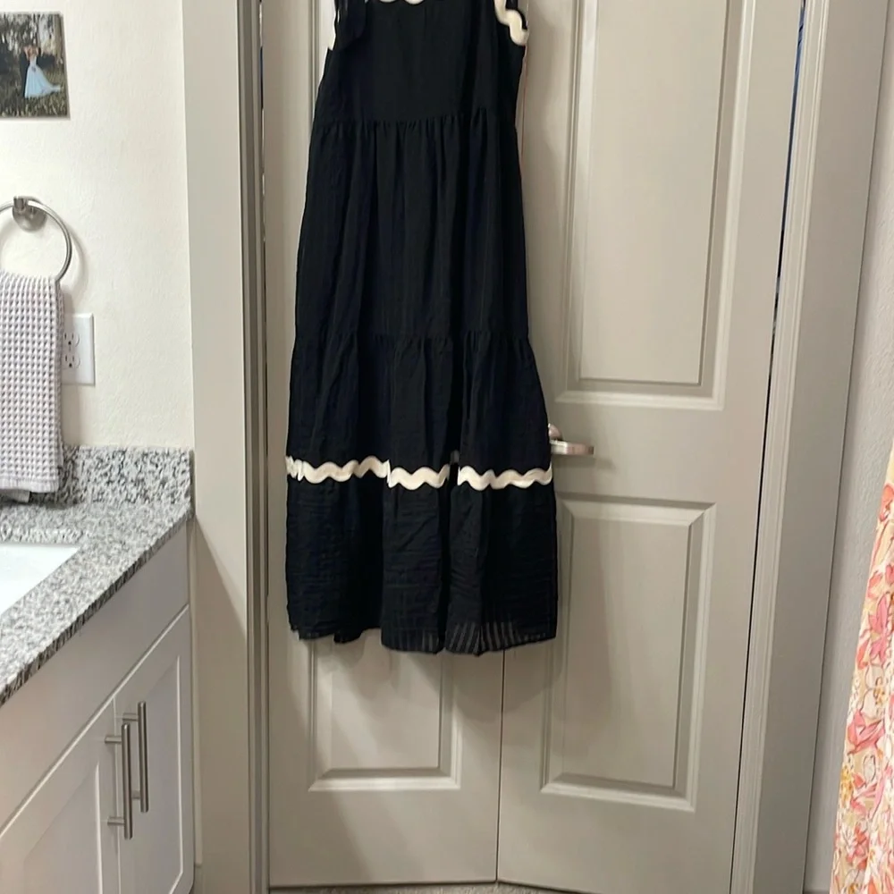Umgee Black Dress with Cream Accents - Picture 3 of 4